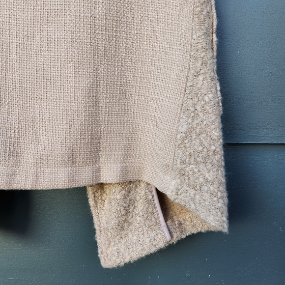 Ethereal Los Angeles Cream Textured Open Front Vest - Size Small - Picture 9 of 9